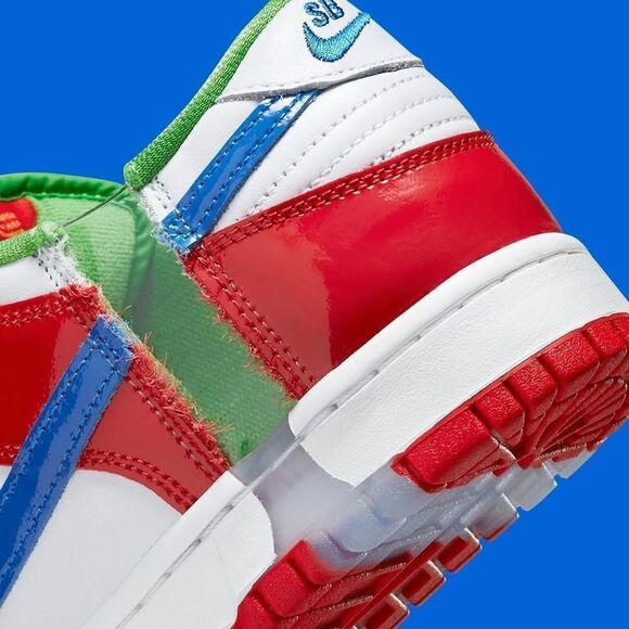 eBay x Nike SB Dunk Low Sandy FD8777-100 White Hyper Royal Mean Green Size 14​ main image 11